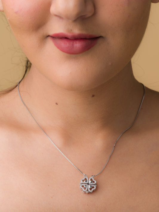 Magnetic Clover Pendant Chain - 925 Silver
