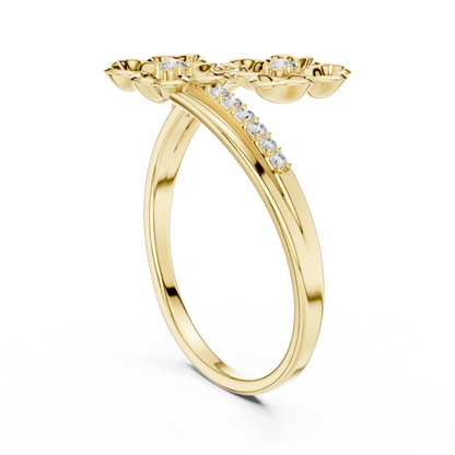 Lovely Flowers Diamond Ring