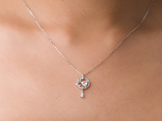 The Heart Circle Zircon Pendant Chain - 925 Silver