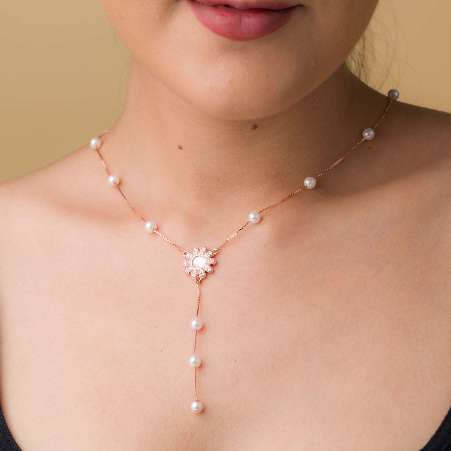 Pearl Clover Chain Pendant - 925 Silver