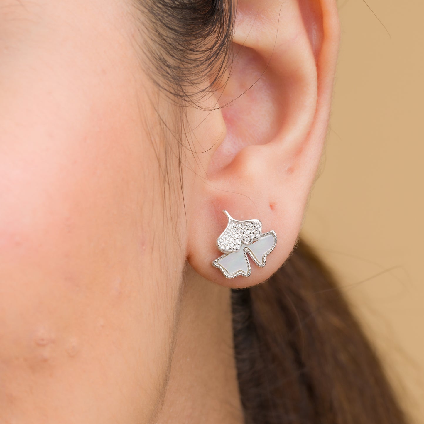 Little Flower Stud Earrings - 925 Silver