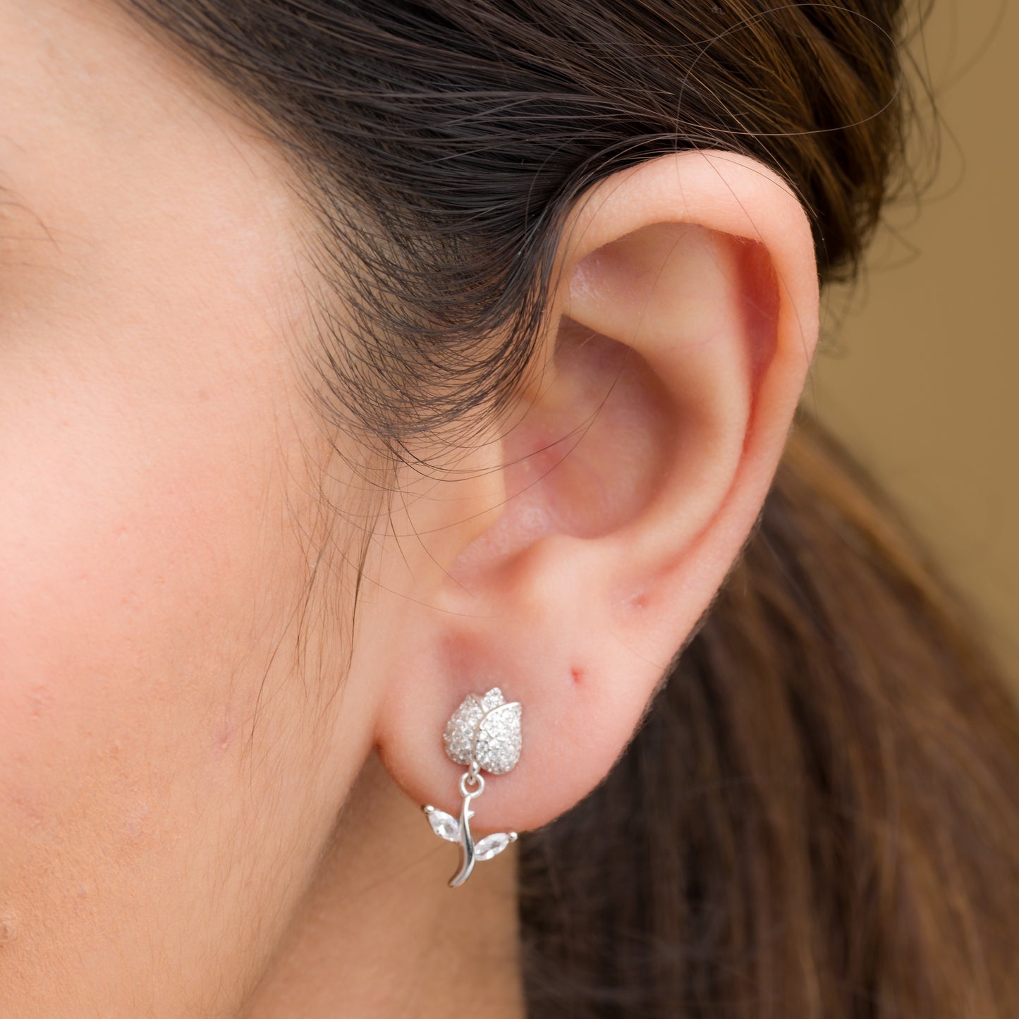 Retro Flower Drop Earrings - 925 Silver