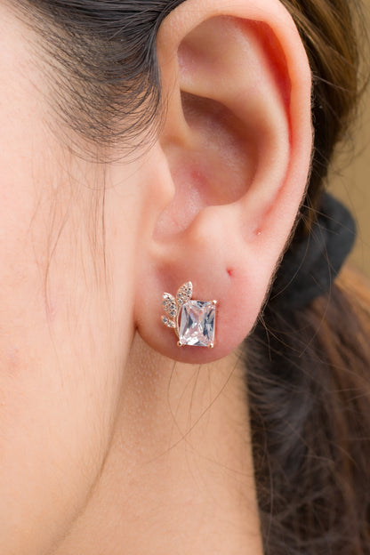 Classy Leaf Stud Earrings - 925 Silver